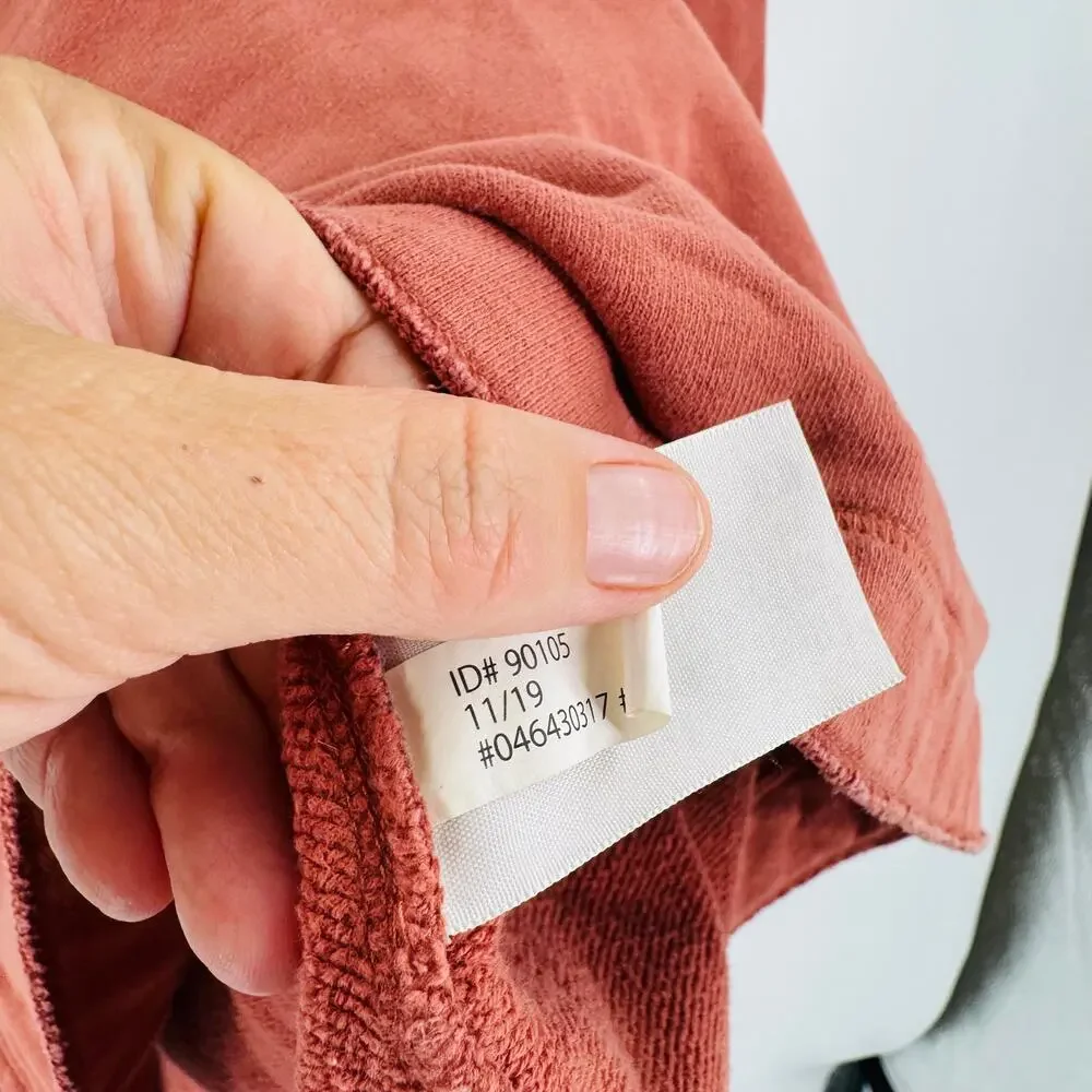 UpWest Resort Mercantile 100% Cotton Rust Long Sleeve Sweatshirt Size M - Picture 6 of 7